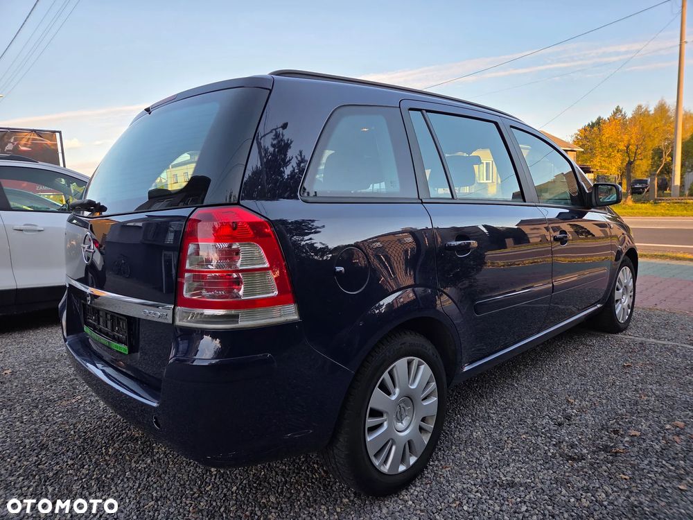 Opel Zafira 2012 photo 4