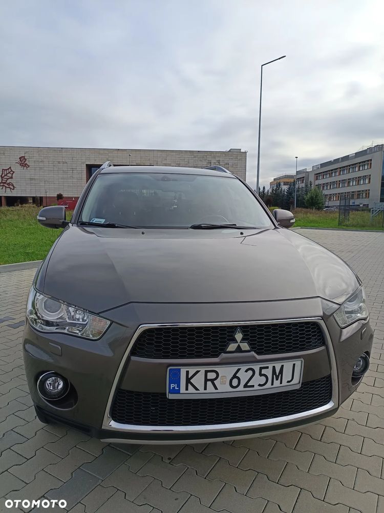 Mitsubishi Outlander 2.0 DID Invite SE - 9