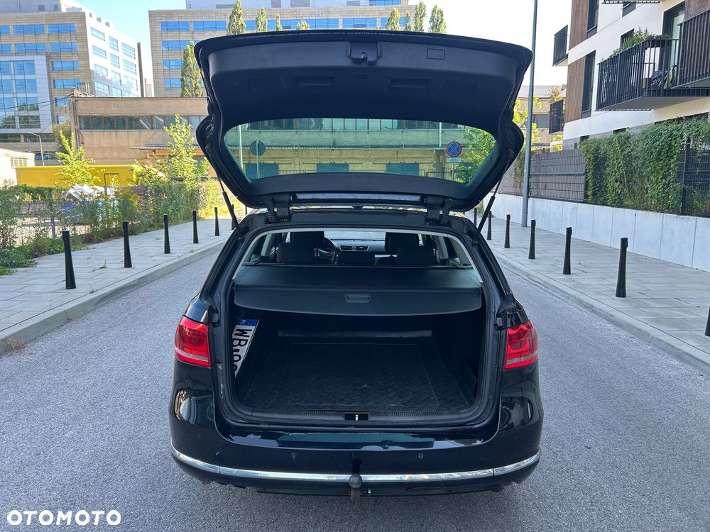 Volkswagen Passat 2.0 TDI Highline DSG - 13