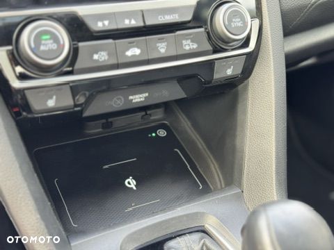 Honda Civic 1.5 i-VTEC Turbo CVT Executive - 24