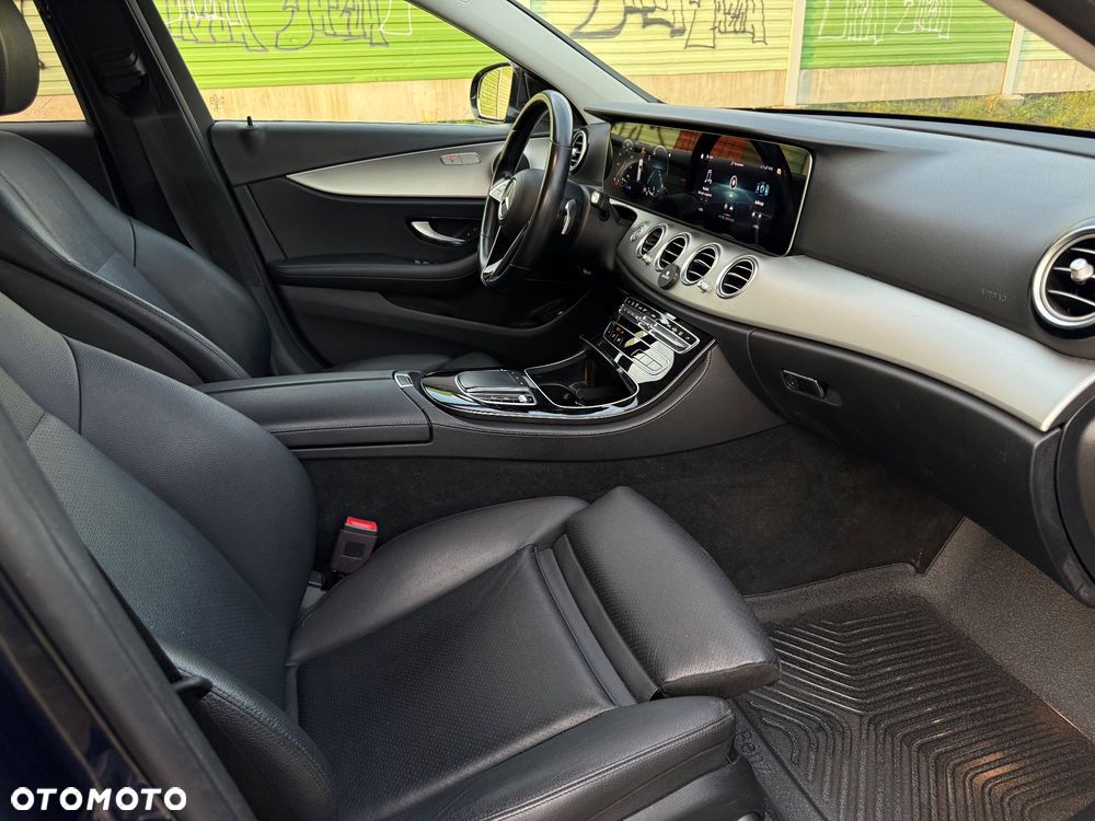 Mercedes-Benz Klasa E 220 d 9G-TRONIC Avantgarde - 13