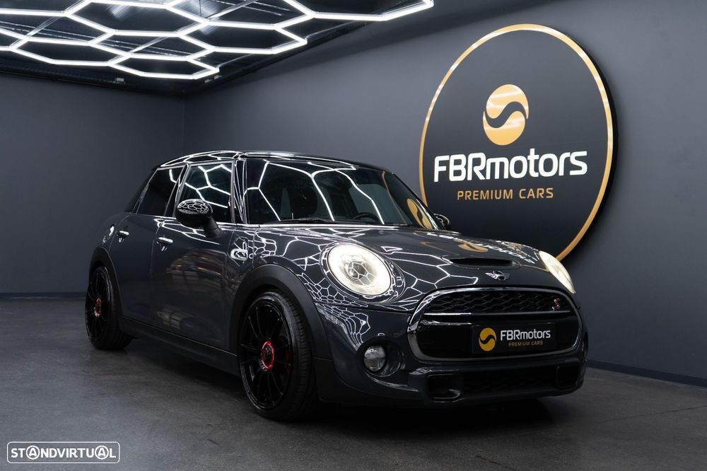 MINI 5 Portas Cooper SD - 1
