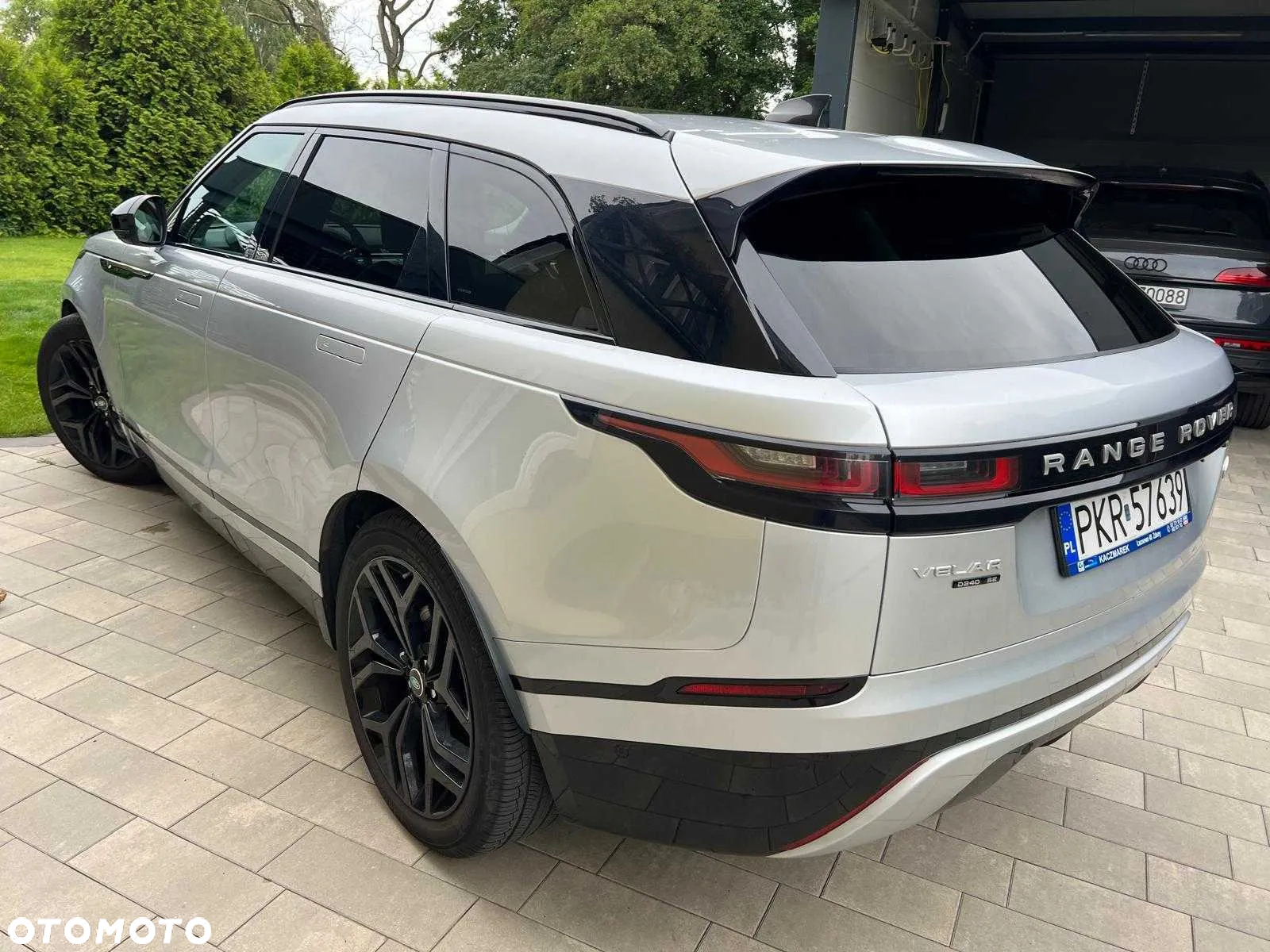 Land Rover Range Rover Velar 2.0 SD4 R-Dynamic SE - 3