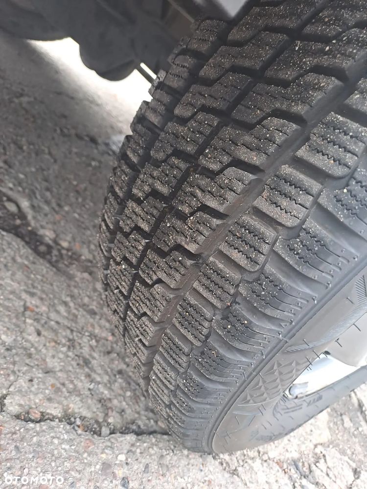 Iveco Daily  kamera , aktywny tempomat,  LED, HAK - 16