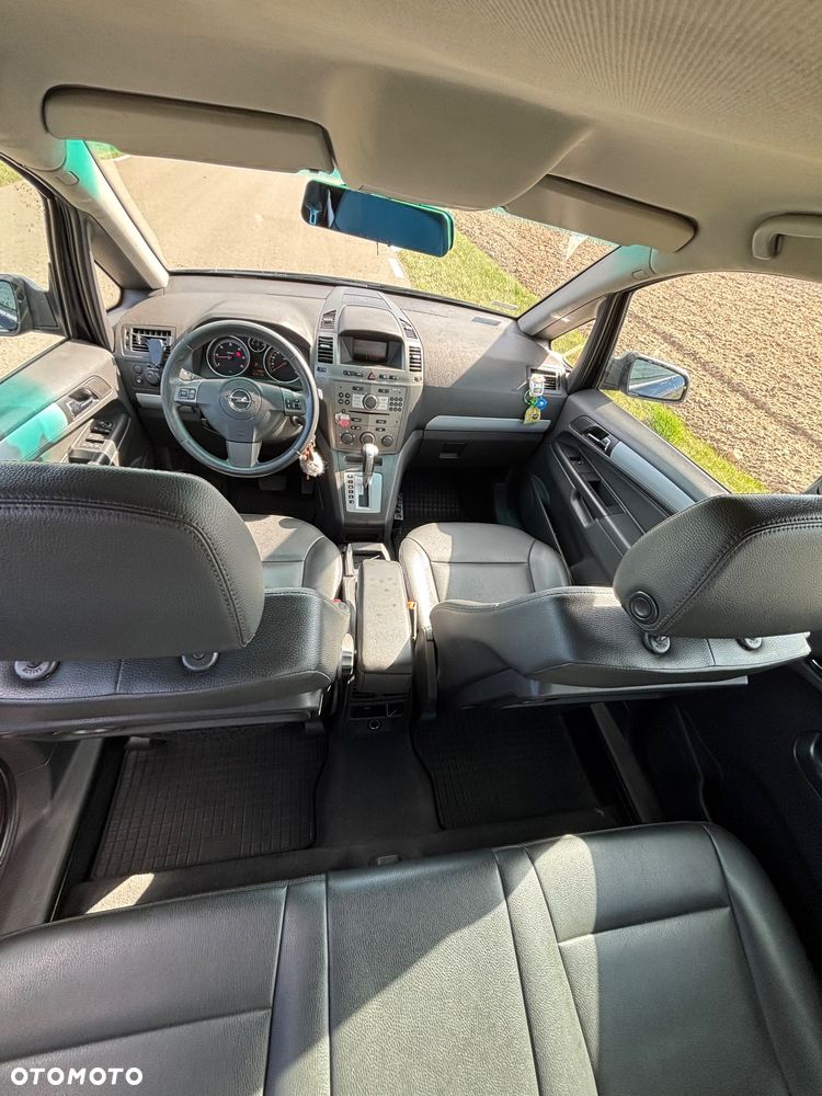 Opel Zafira 1.9 CDTI Elegance ActiveSelect - 10