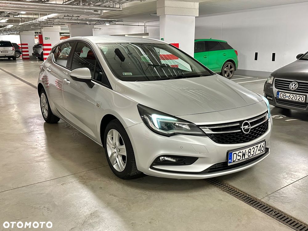 Opel Astra 1.4 T Dynamic - 1