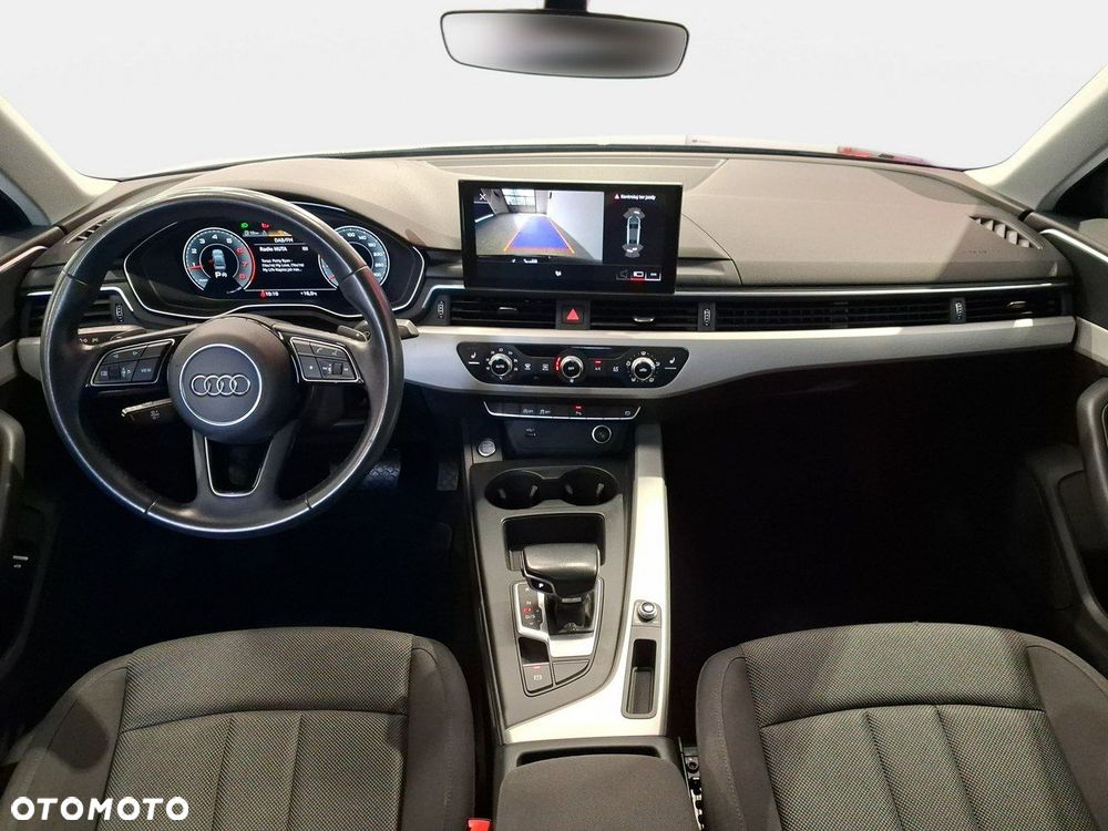 Audi A4 Limousine - 19