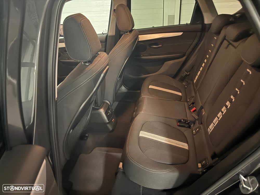 BMW 216 Active Tourer d Advantage - 10