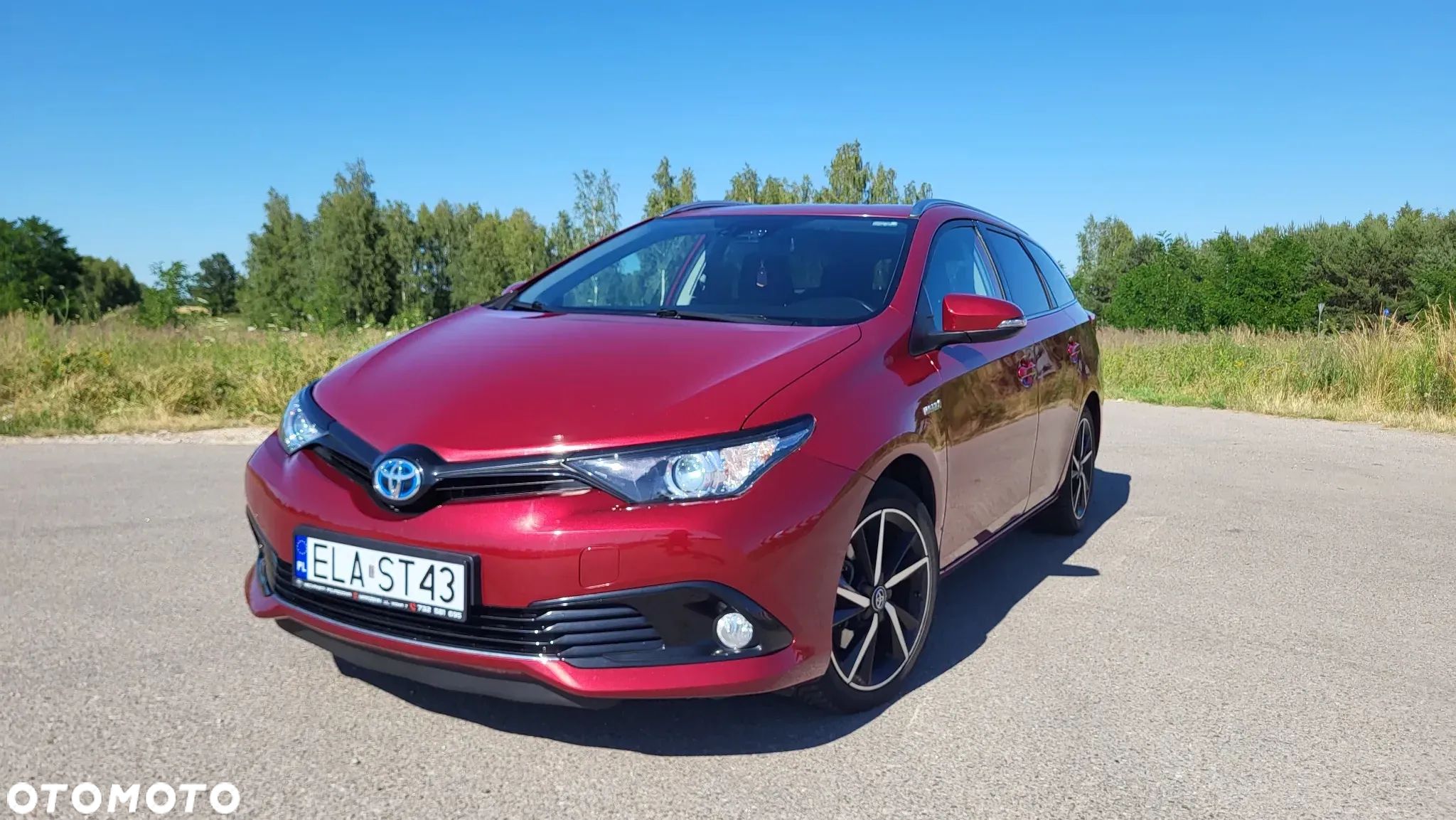 Toyota Auris - 1