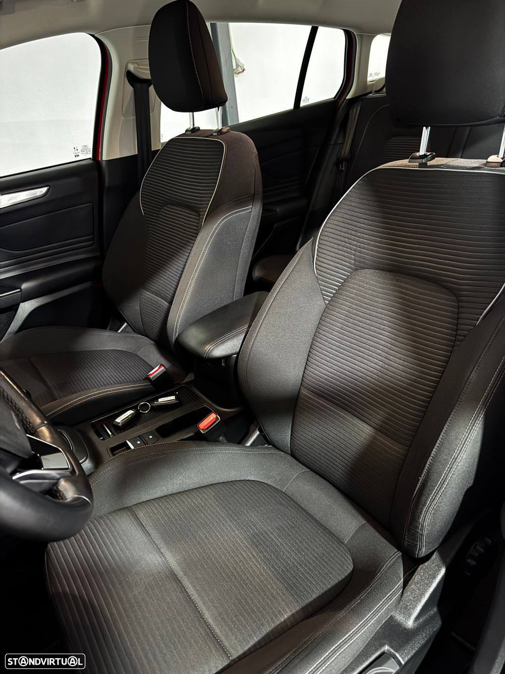 Ford Focus SW - 24