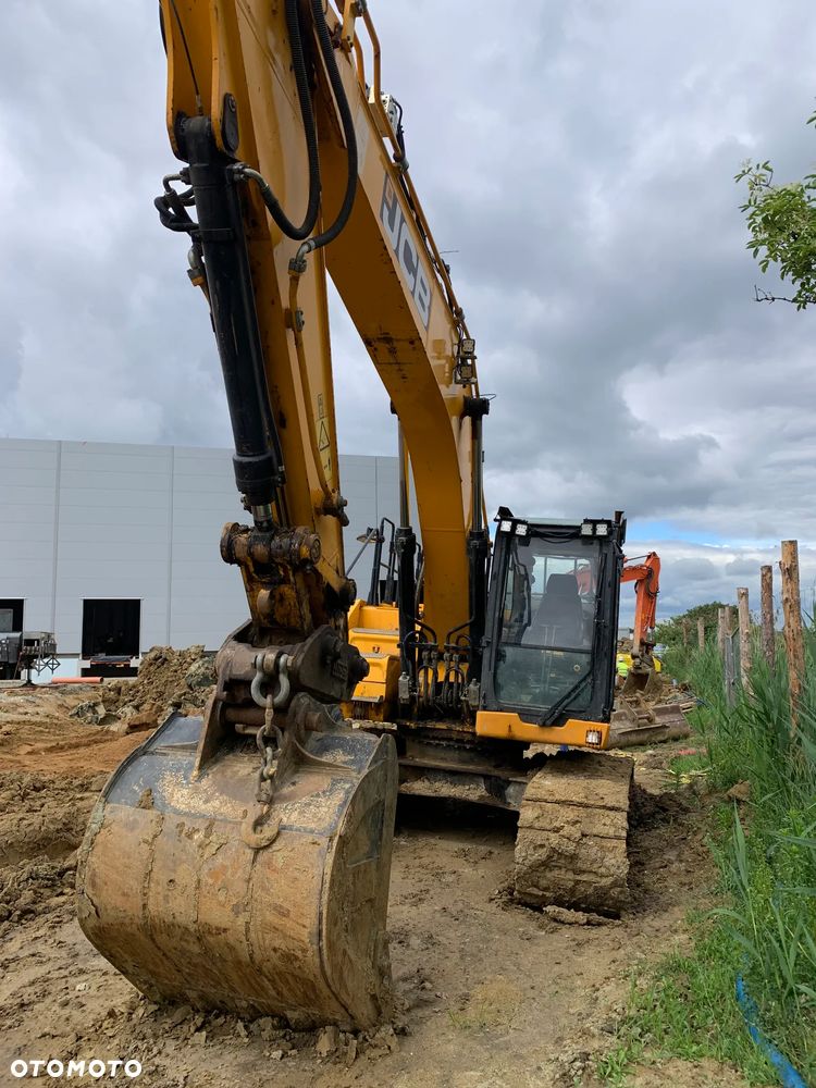 JCB 220X LC - 2