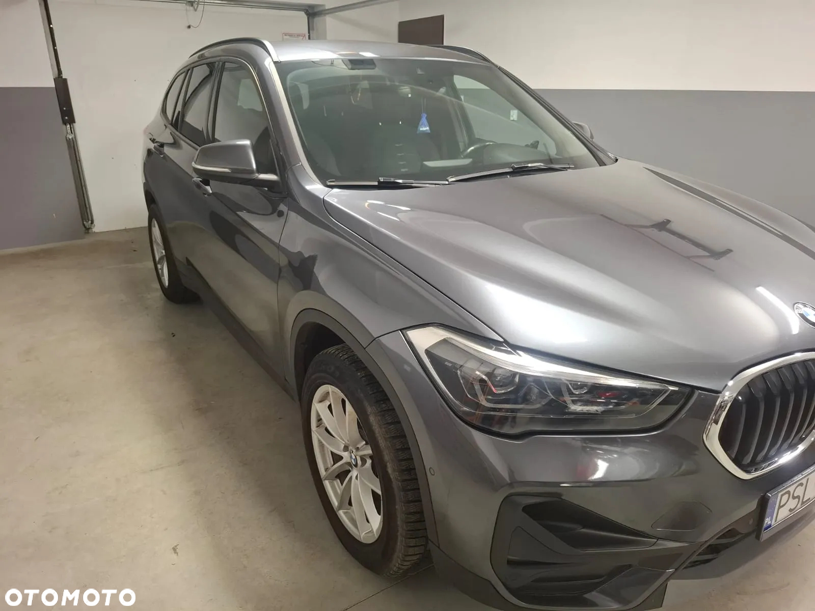 BMW X1 sDrive18d - 11