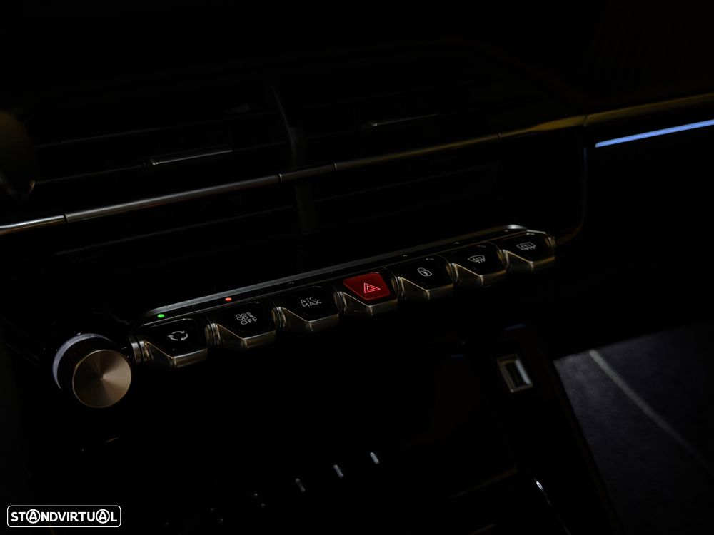 Peugeot e-208 50 kWh GT Pack - 35