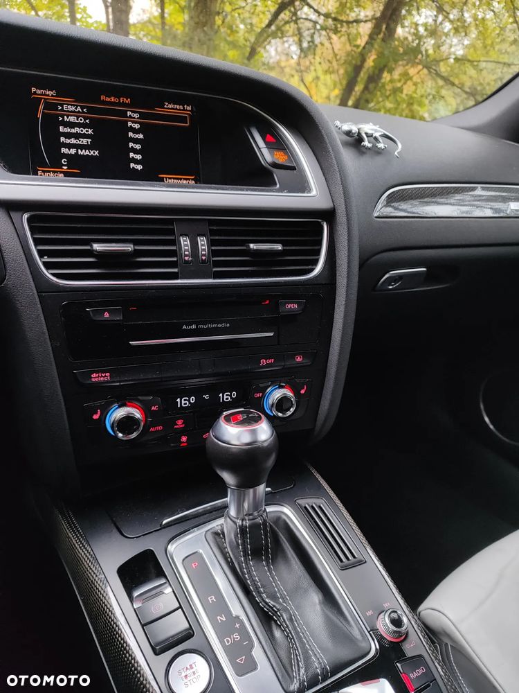 Audi S4 Limousine - 16