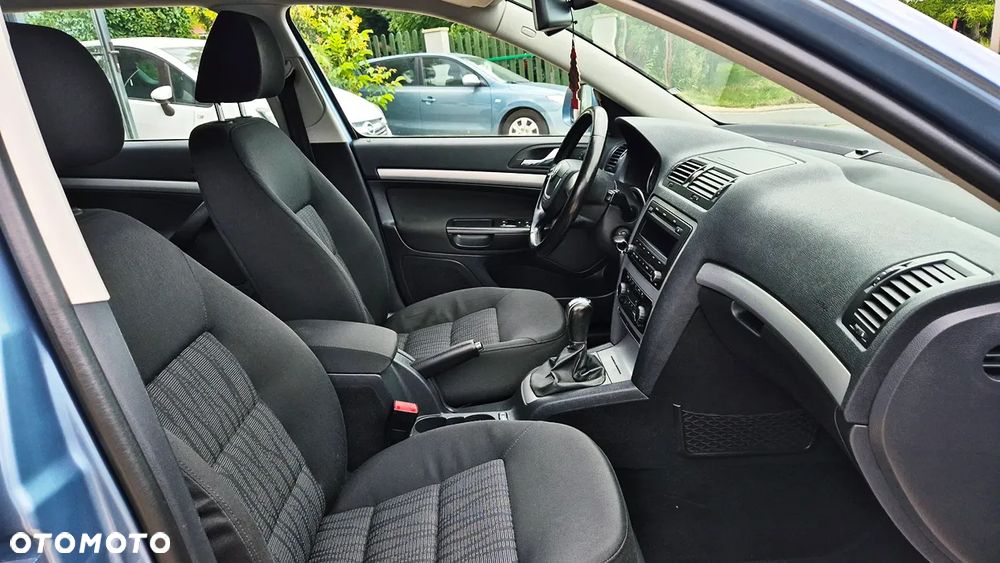 Skoda Octavia 1.4 TSI Family Plus - 39