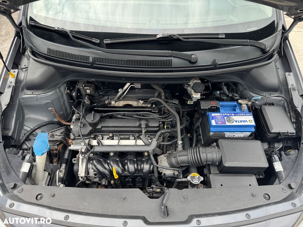 Hyundai i20 1.2 GO - 16