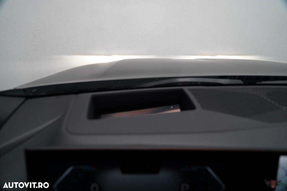 BMW Seria 5 520d xDrive Aut. - 39