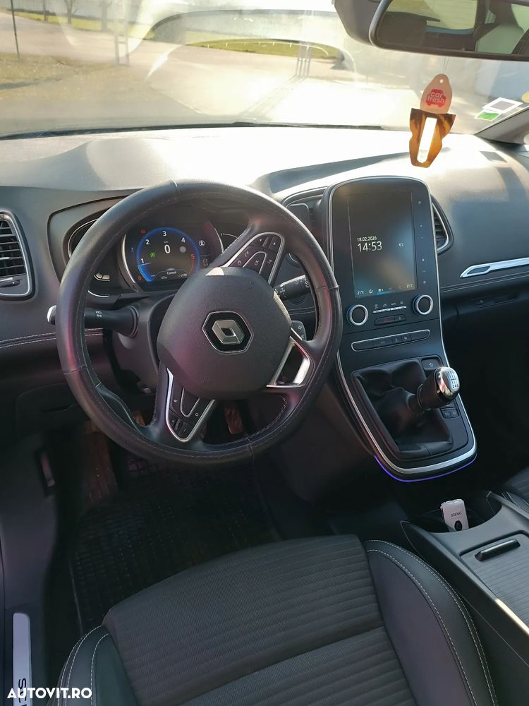 Renault Grand Scenic ENERGY dCi 130 INTENS - 12