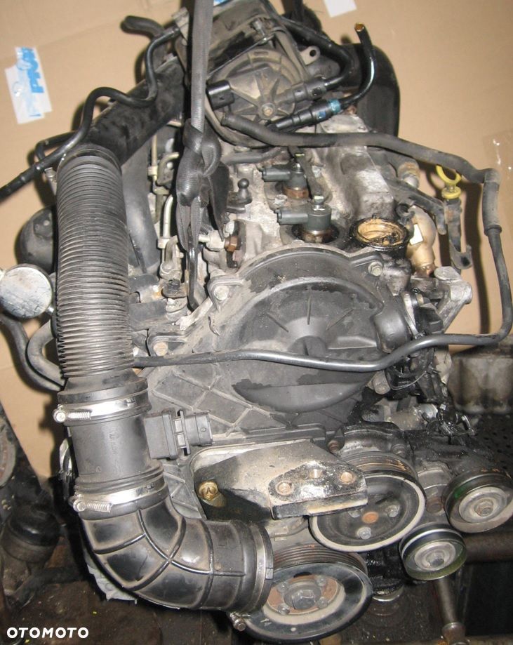 silnik motor słupek pompa dwumasa F23 OPEL ASTRA H MERIVA A1.7 - 4