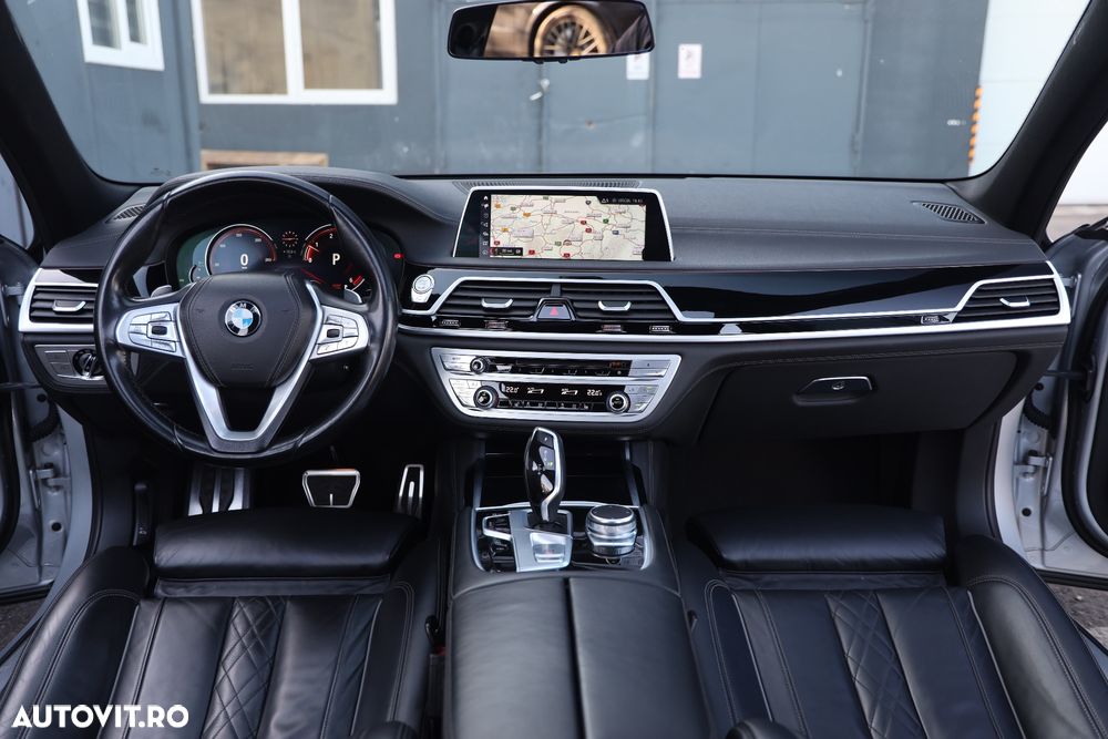 BMW Seria 7 740d xDrive - 18
