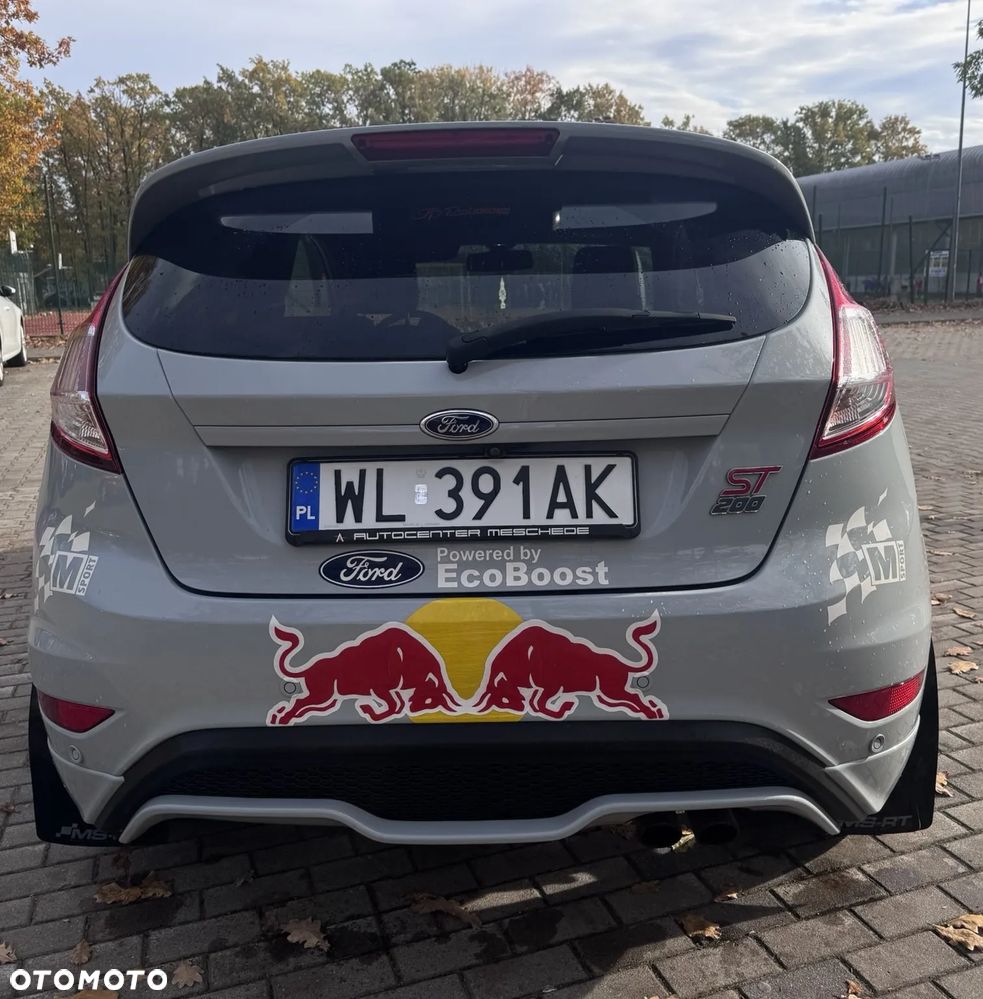 Ford Fiesta ST200 - 13