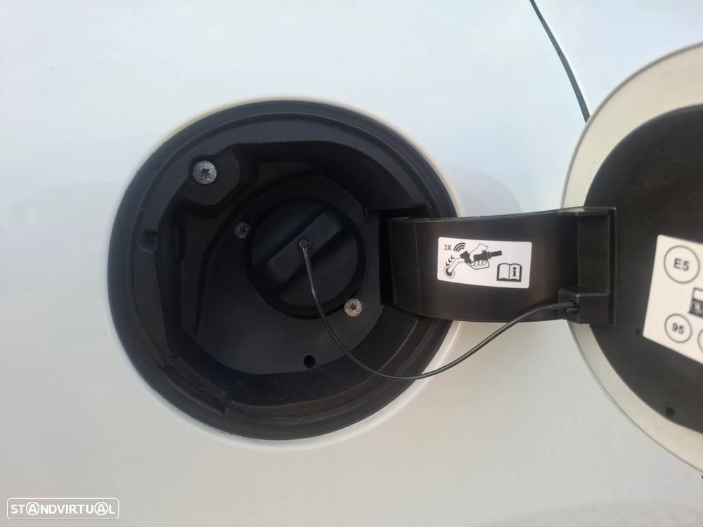 Renault Clio Sport Tourer 0.9 TCe Limited - 52