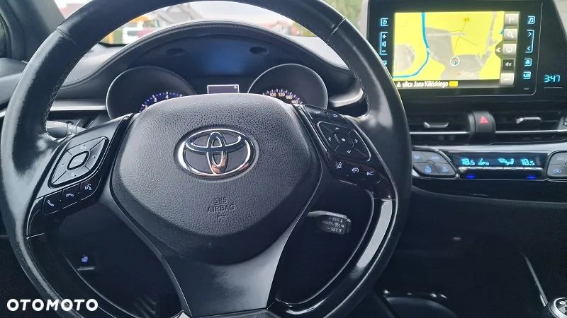 Toyota C-HR 1.2 Turbo Team Deutschland - 32