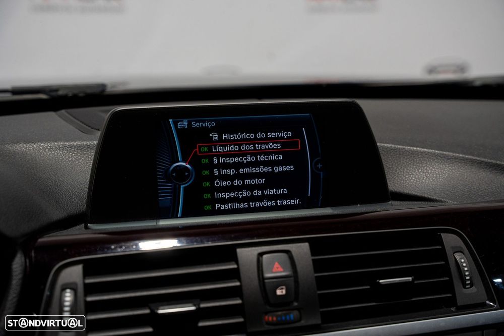 BMW 320 d Pack M - 26