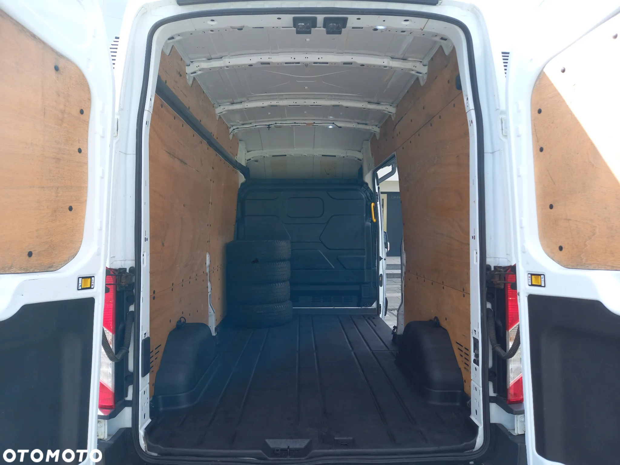 Ford Transit 2.0TDCI 130km L3H3 Salon PL VAT-23% Led Tempomat Czujniki parkowania 180tys Km - 4