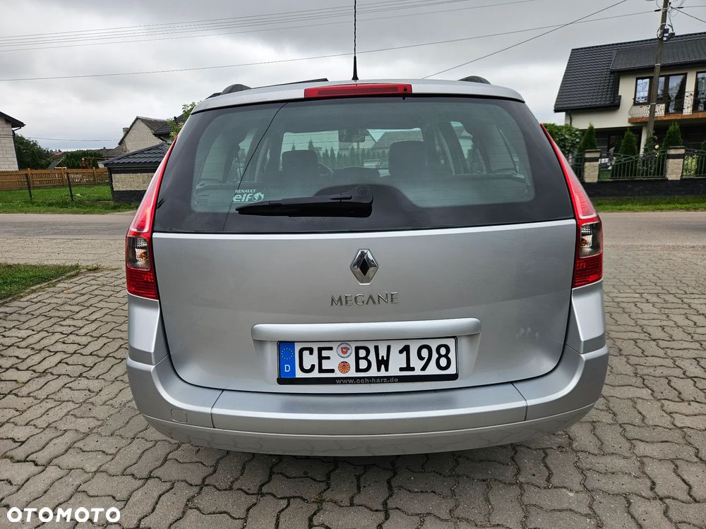 Renault Megane 1.6 16V 110 Expression - 8