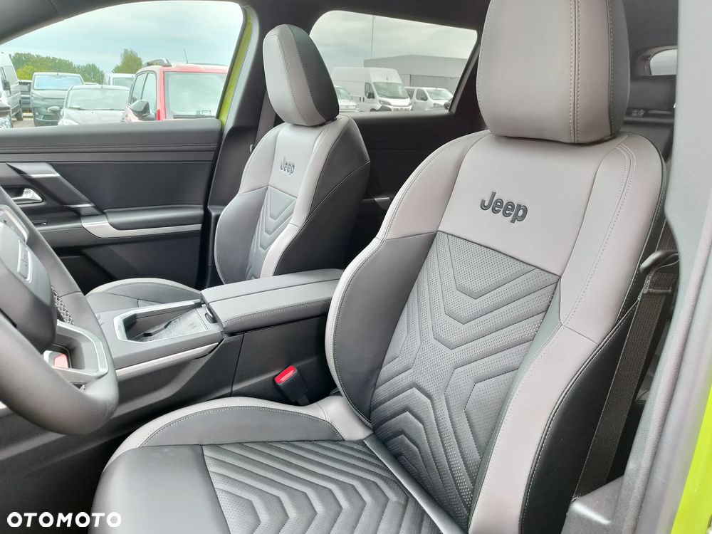 Jeep Compass 1.6 T4 PHEV First Edition FWD DCT - 11