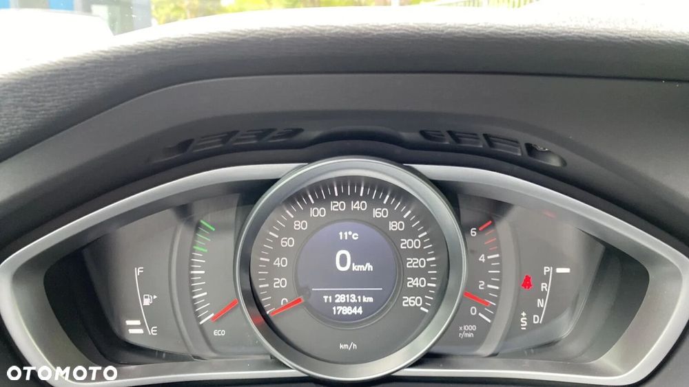 Volvo V40 - 19