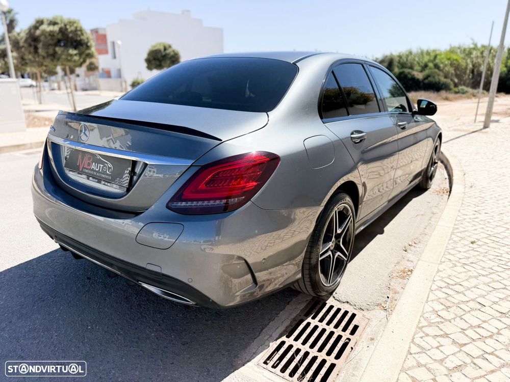 Mercedes-Benz C 300 de AMG Line - 14