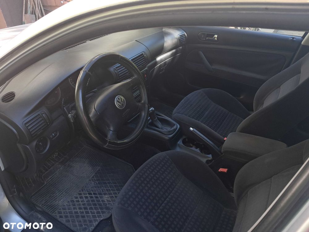 Volkswagen Passat Variant - 7