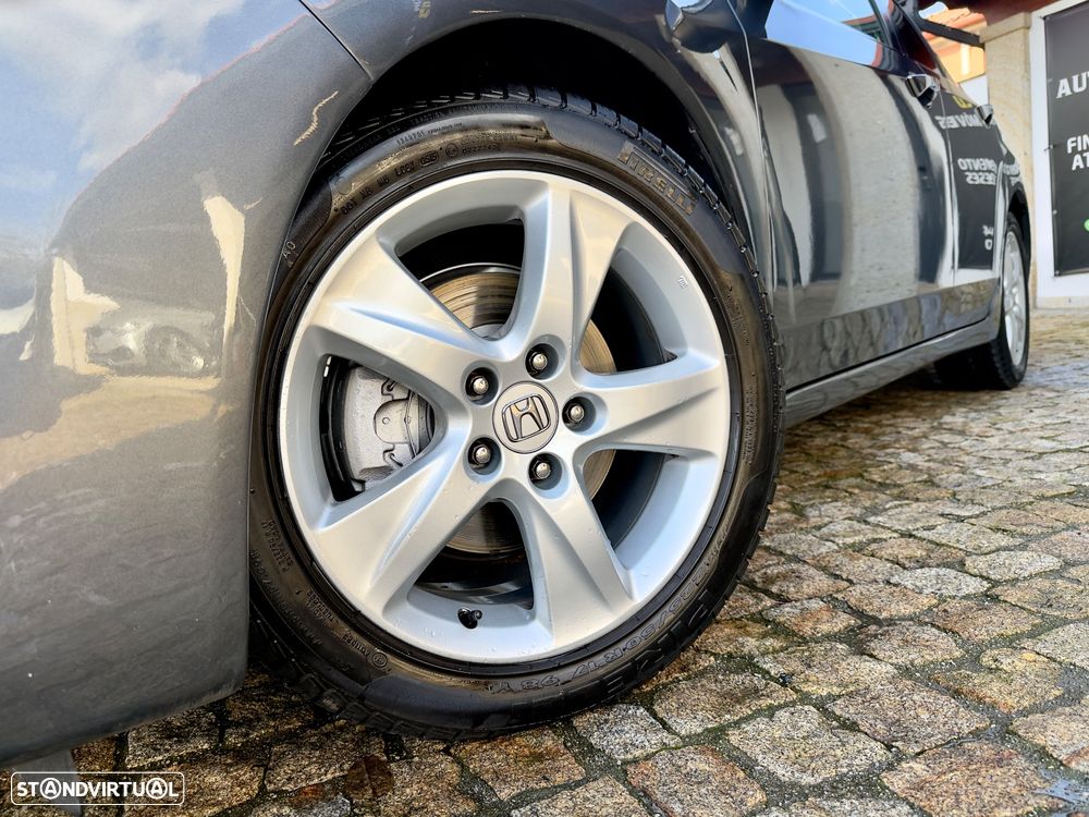 Honda Accord Tourer 2.2 i-DTEC Executive Navi E.Limitada - 12