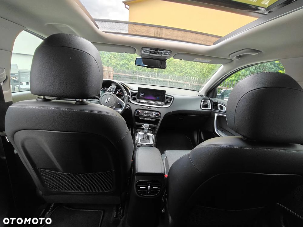 Kia XCeed 1.6 T-GDI OPF DCT7 PLATINUM EDITION - 20