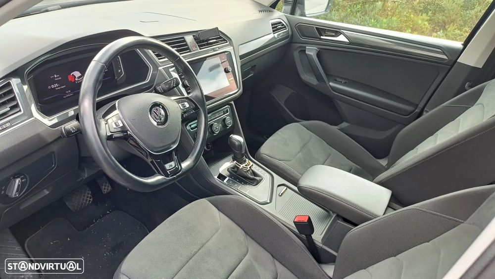 VW Tiguan 2.0 TDI R-Line DSG - 12
