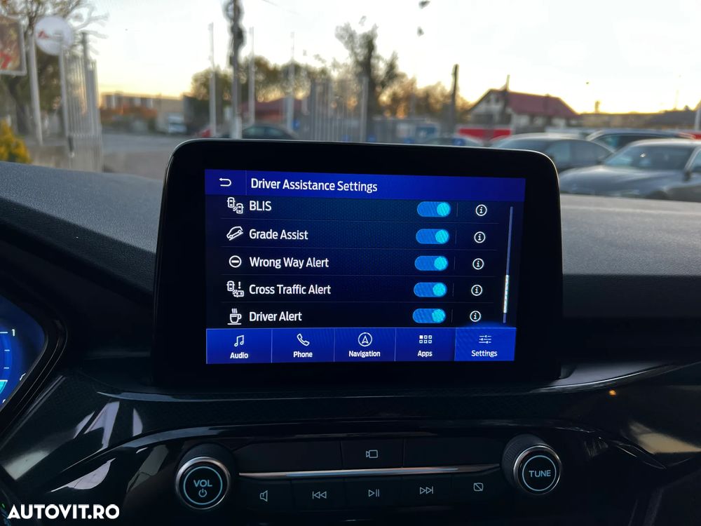 Ford Kuga 2.5 Duratec FHEV FWD ST Line - 30