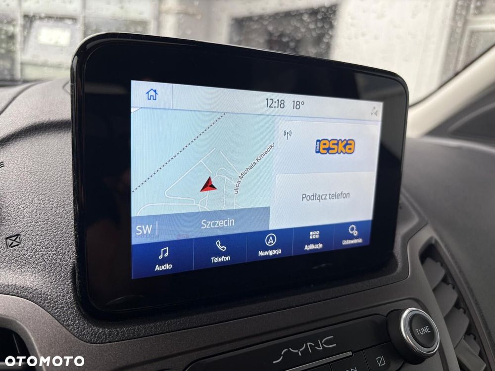 Ford Tourneo Connect Grand - 18