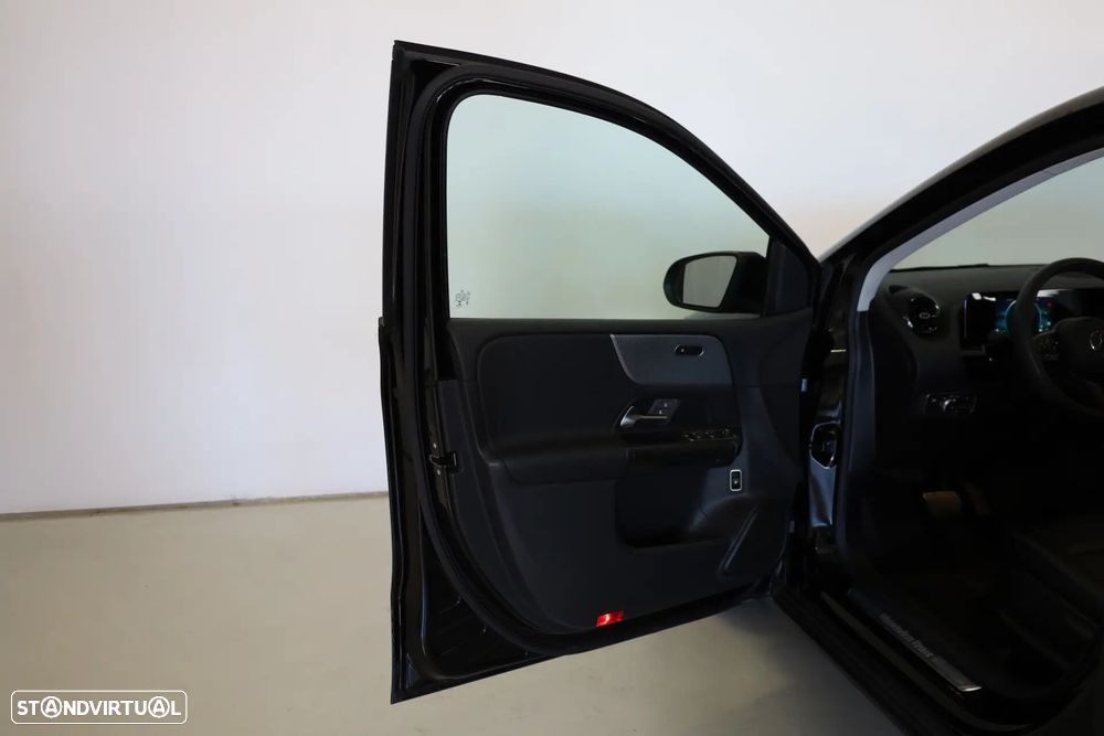 Mercedes-Benz B 250 e 8G-DCT Progressive - 22