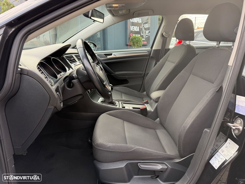 VW Golf 1.0 TSI Confortline - 8