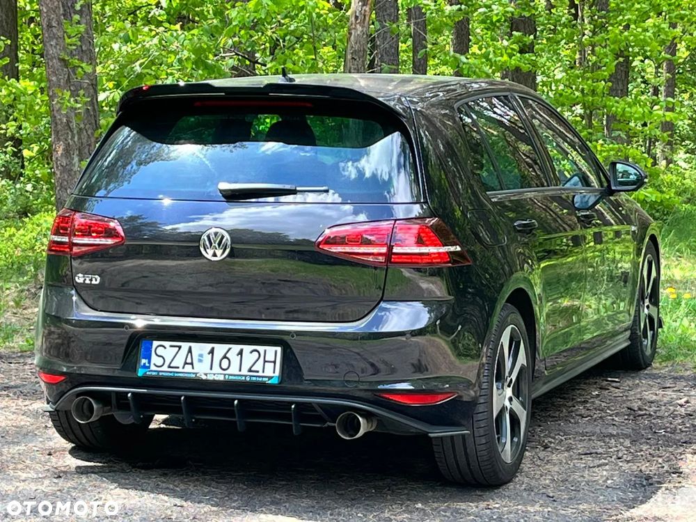 Volkswagen Golf GTD (BlueMotion Technology) DSG - 9