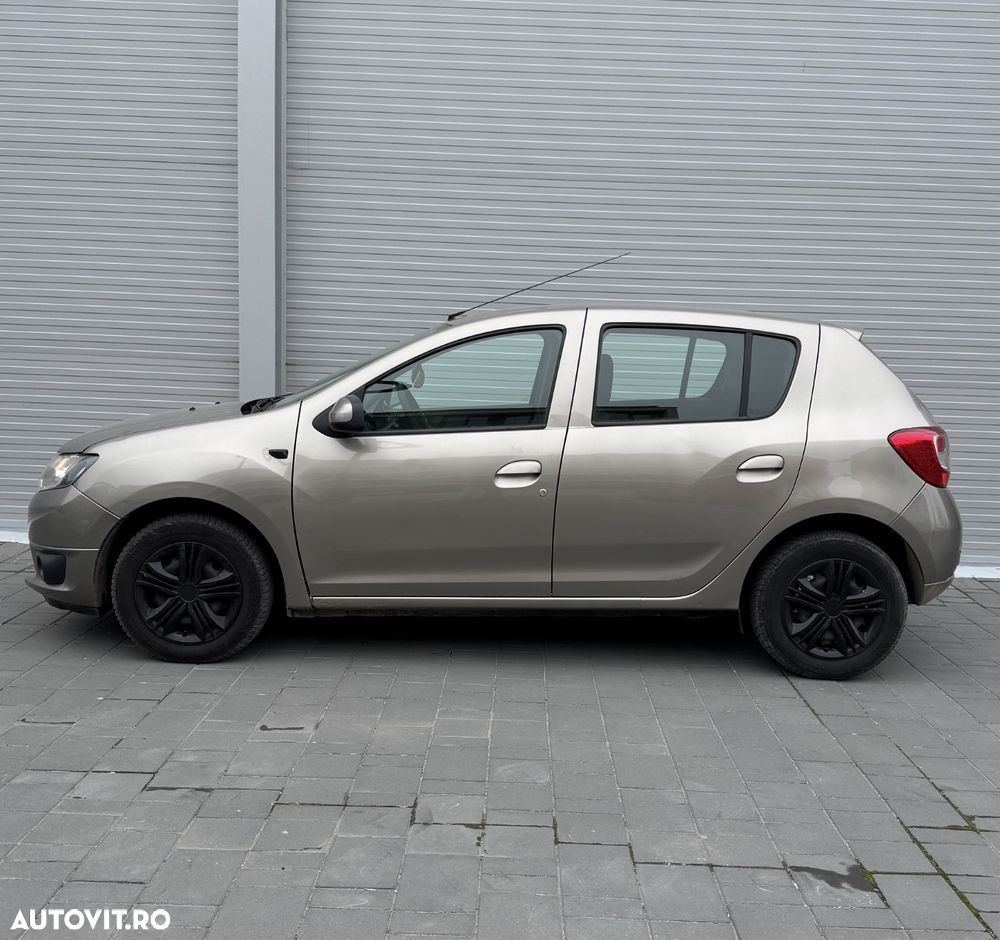 Dacia Sandero - 4