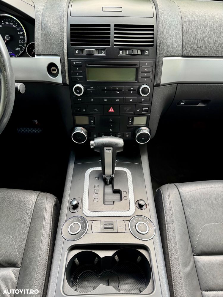 Volkswagen Touareg - 3
