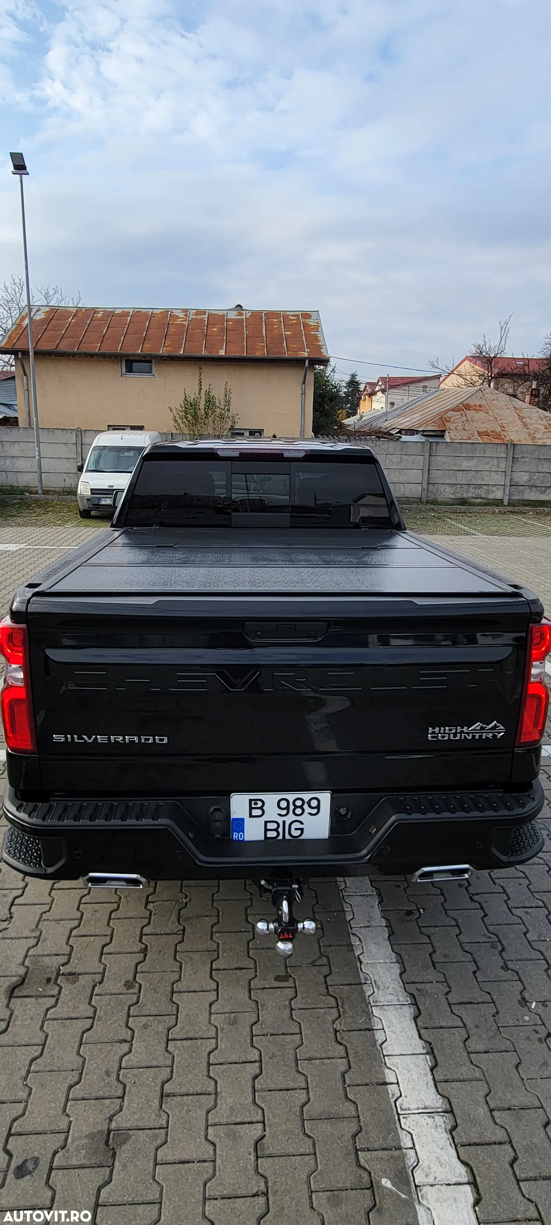 Chevrolet Silverado - 3