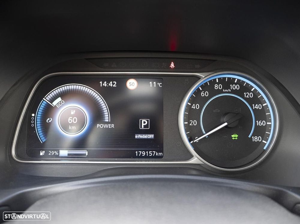 Nissan Leaf 40 kWh N-Connecta - 31