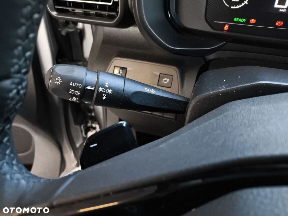 Toyota PROACE CITY - 25