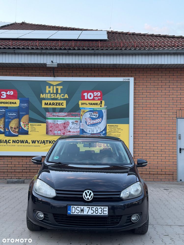 Volkswagen Golf - 1
