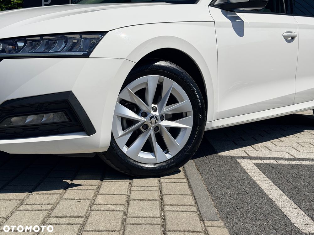 Skoda Octavia 1.5 TSI e-Tec Ambition DSG - 2