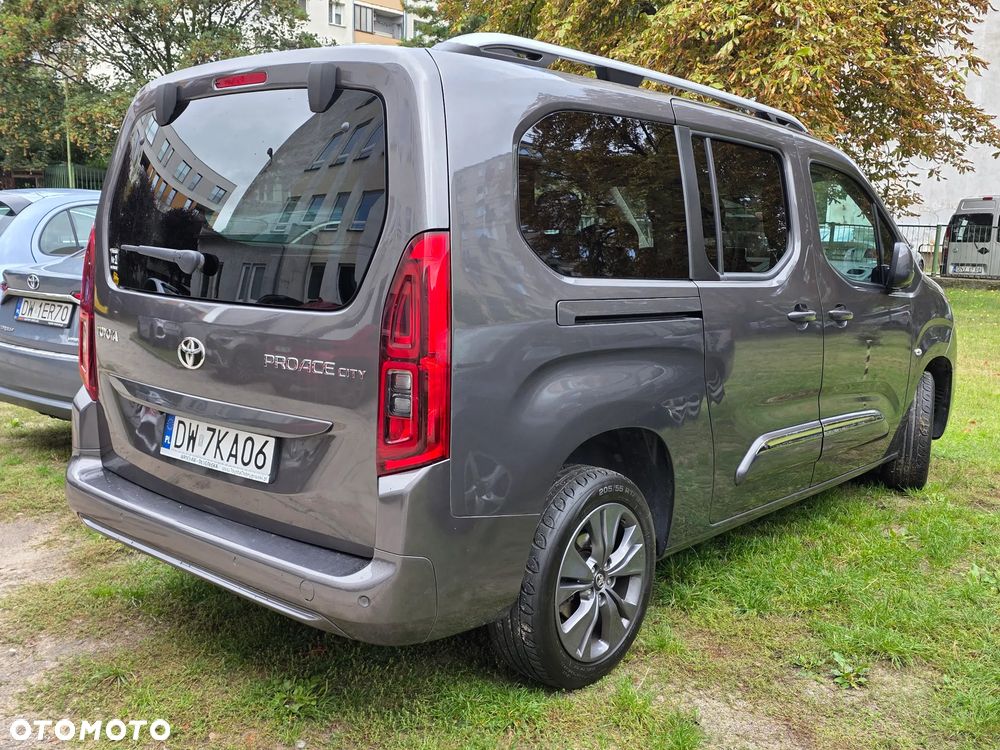 Toyota Proace City Verso Long 1.5 D-4D Family - 9